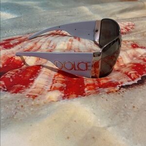 Dolce & GabbanaDolce & Gabbana Blue/Silver DG 2014 Oversized Sunglasses